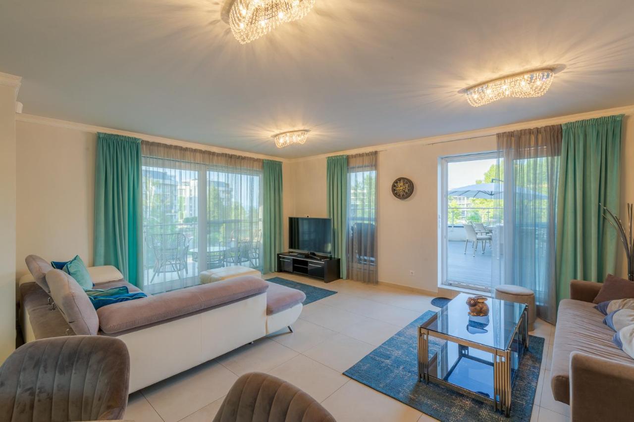 דירות שיופוק Admiral Luxury IV Apartman By Bltn מראה חיצוני תמונה